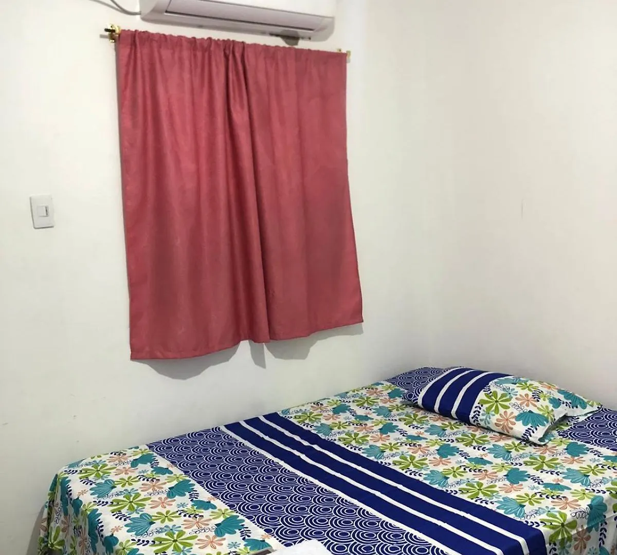 Pensión Hostal Santorini II Cartagena Colombia